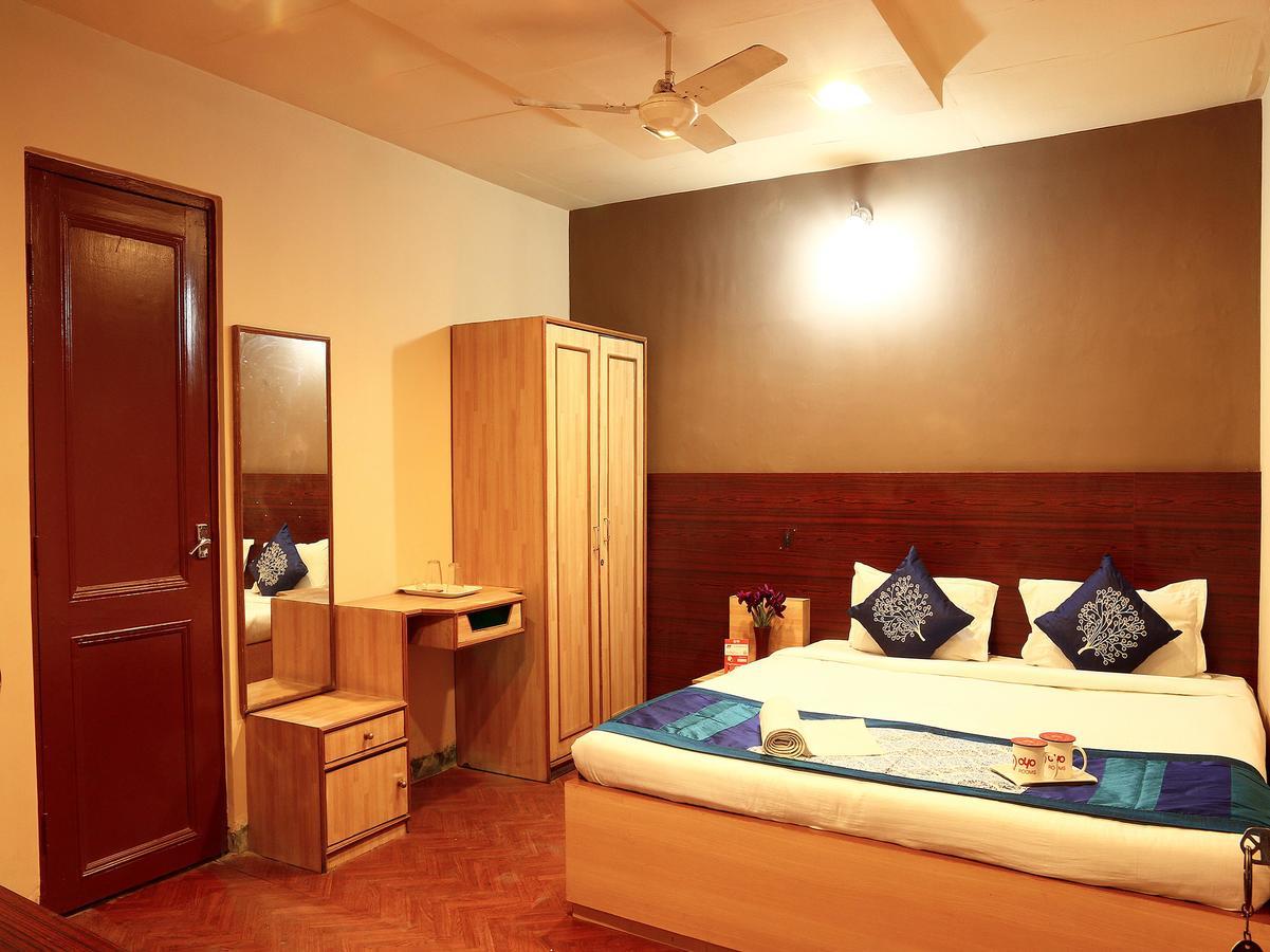Oyo Rooms Ballygunge Hazra Law College Kalkutta Exterior foto