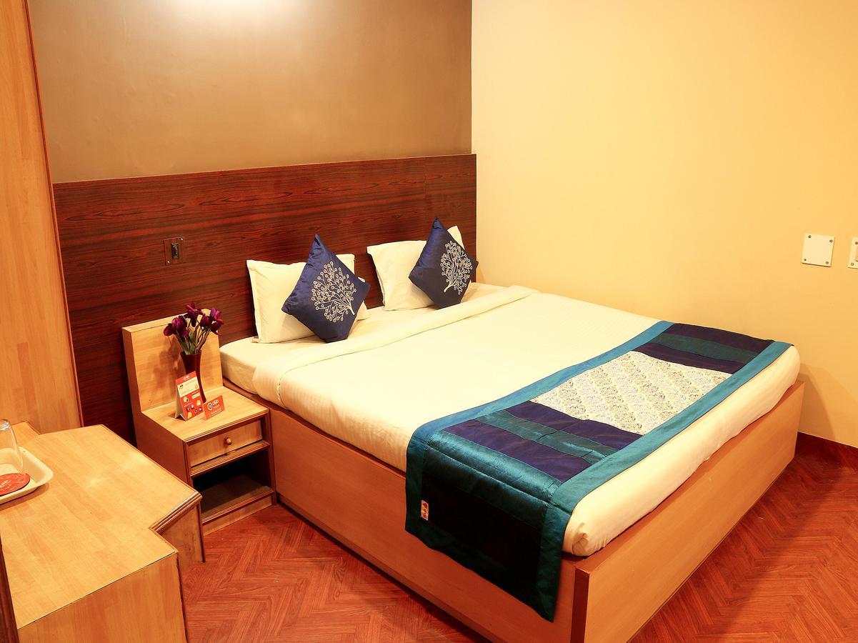 Oyo Rooms Ballygunge Hazra Law College Kalkutta Exterior foto