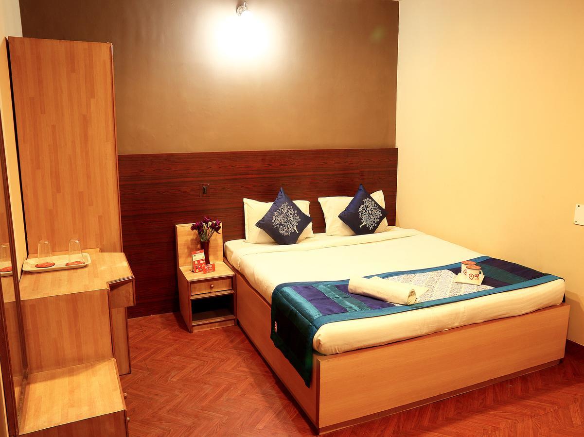 Oyo Rooms Ballygunge Hazra Law College Kalkutta Exterior foto